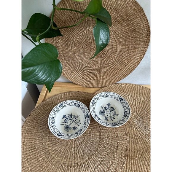 ROYAL USA Doorn Blue Onion two bowls - Picture 1 of 8
